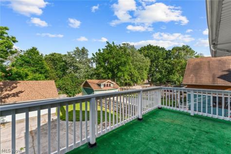 2081 West Boulevard Cleveland OH 44102
