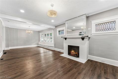 2081 West Boulevard Cleveland OH 44102