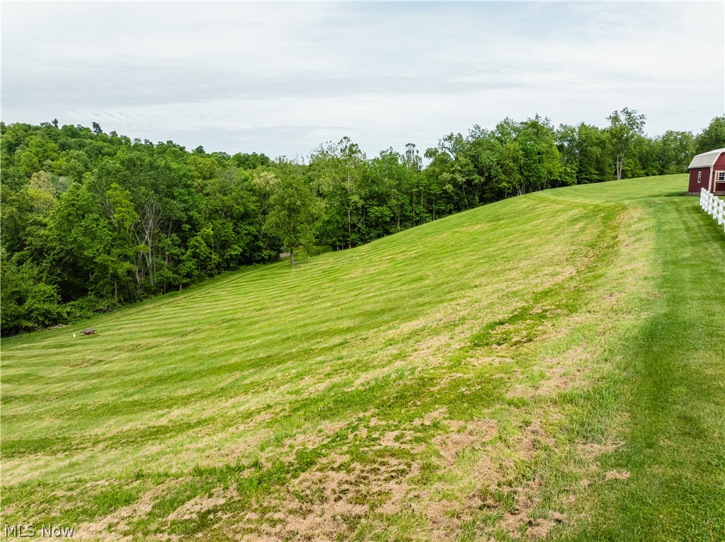 7759 Edie Hill Road SE Uhrichsville OH 44683