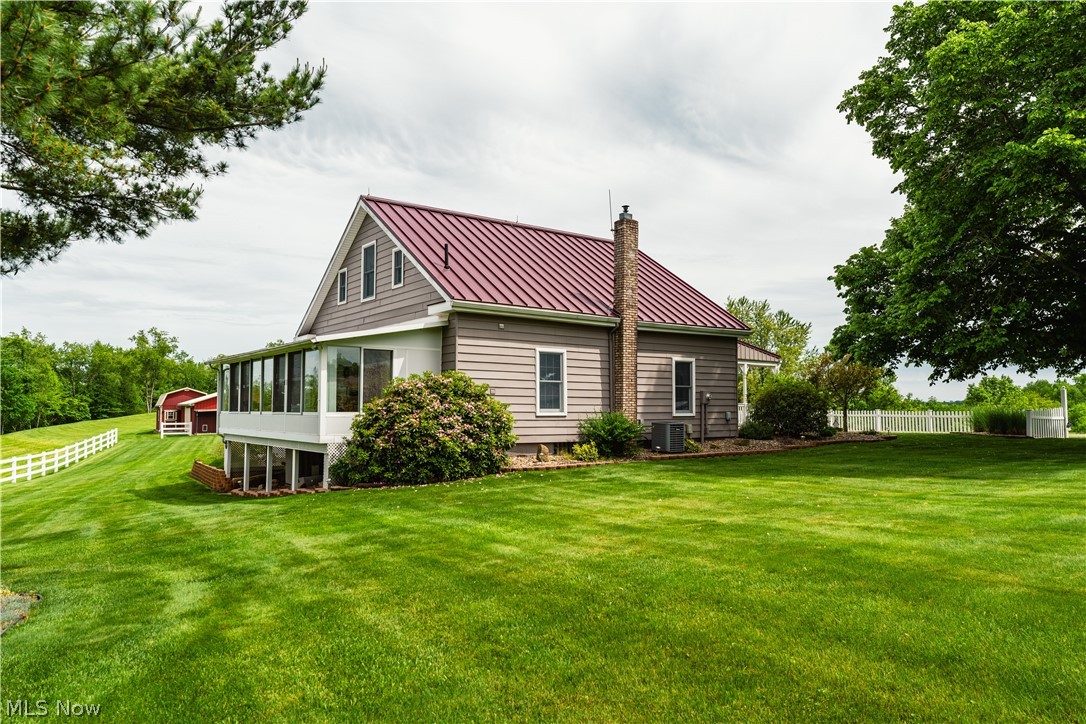 7759 Edie Hill Road SE Uhrichsville OH 44683