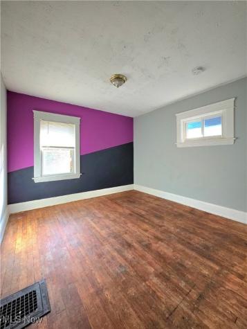 9112 Parmelee Avenue Cleveland OH 44108