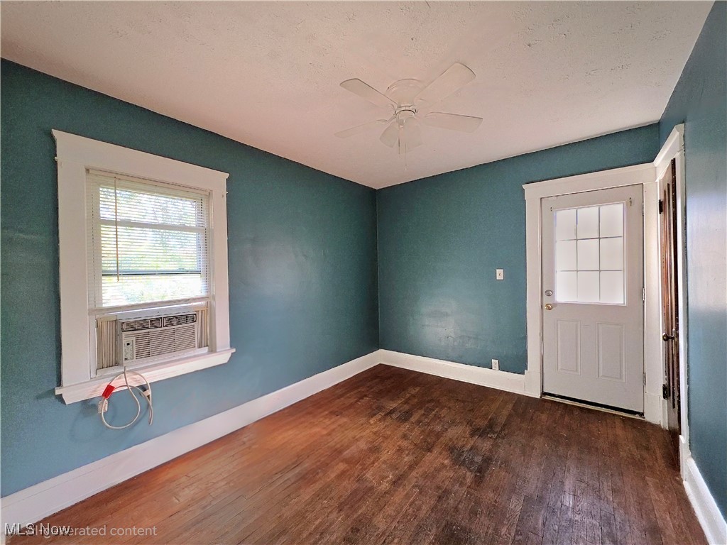 9112 Parmelee Avenue Cleveland OH 44108