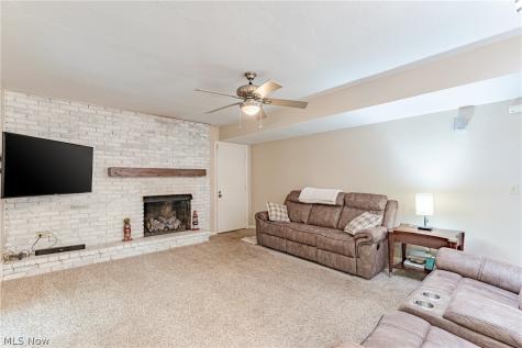 6424 Creekside Trail Solon OH 44139