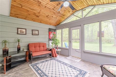 6424 Creekside Trail Solon OH 44139