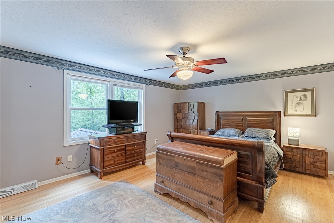 6424 Creekside Trail Solon OH 44139