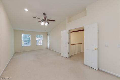 38467 Renwood Avenue Avon OH 44011