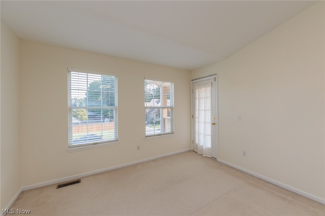 38467 Renwood Avenue Avon OH 44011