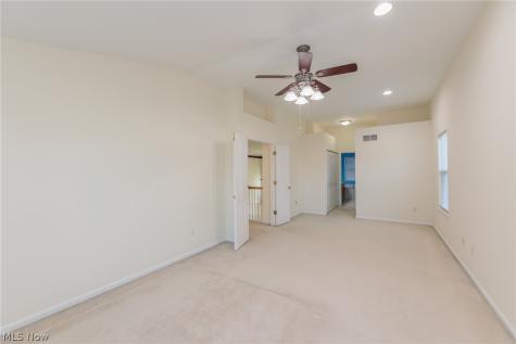 38467 Renwood Avenue Avon OH 44011