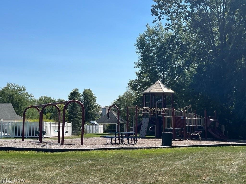 38467 Renwood Avenue Avon OH 44011