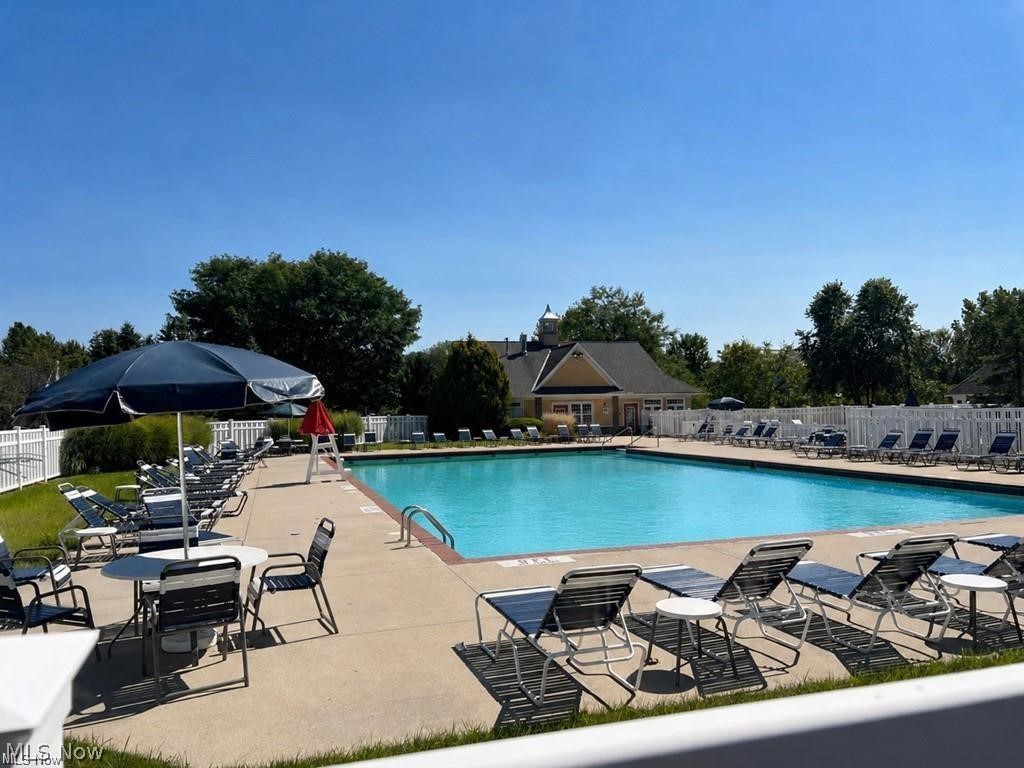 38467 Renwood Avenue Avon OH 44011