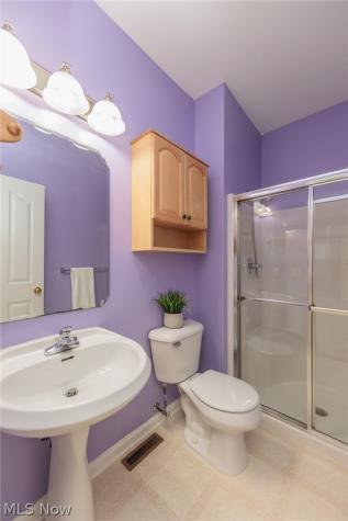 38467 Renwood Avenue Avon OH 44011