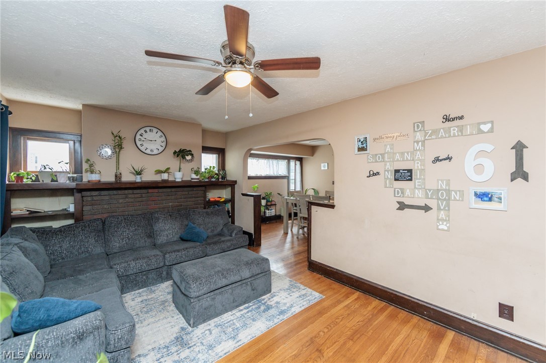 2201 Ralph Avenue Cleveland OH 44109