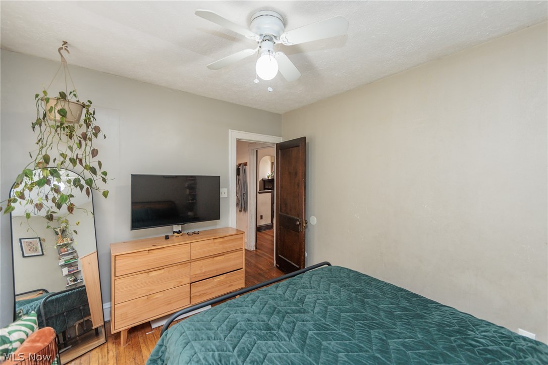 2201 Ralph Avenue Cleveland OH 44109