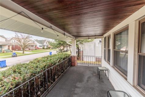 2201 Ralph Avenue Cleveland OH 44109