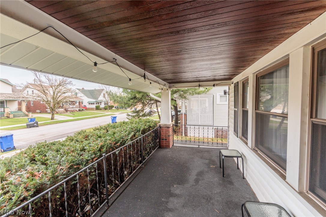 2201 Ralph Avenue Cleveland OH 44109