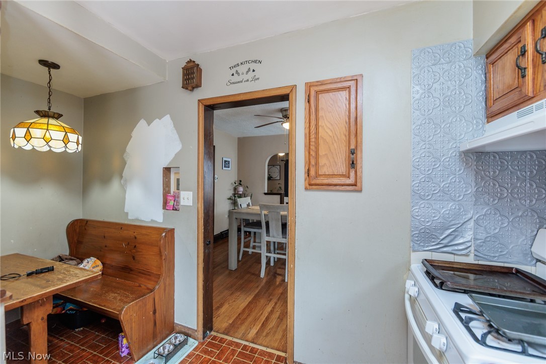 2201 Ralph Avenue Cleveland OH 44109