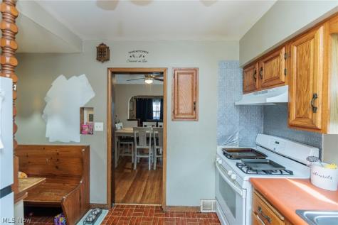 2201 Ralph Avenue Cleveland OH 44109