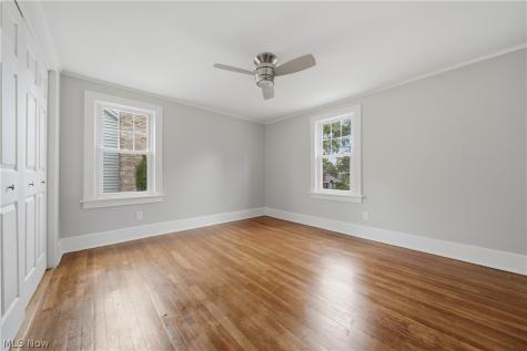 202 Hawk Avenue Akron OH 44312