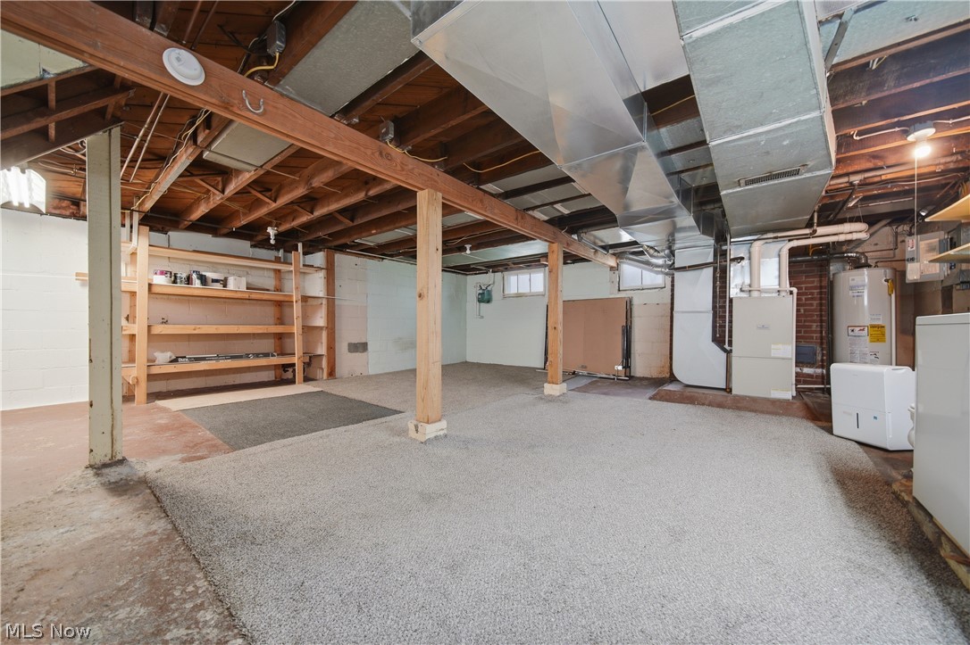 202 Hawk Avenue Akron OH 44312