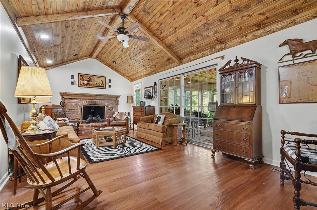 15884 Arbor Trail Newbury OH 44065