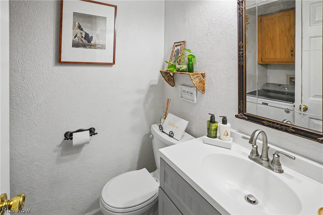 15884 Arbor Trail Newbury OH 44065