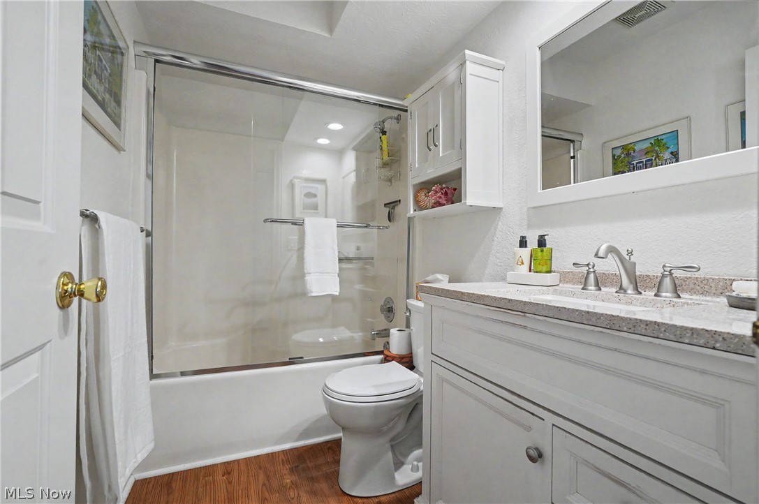 15884 Arbor Trail Newbury OH 44065