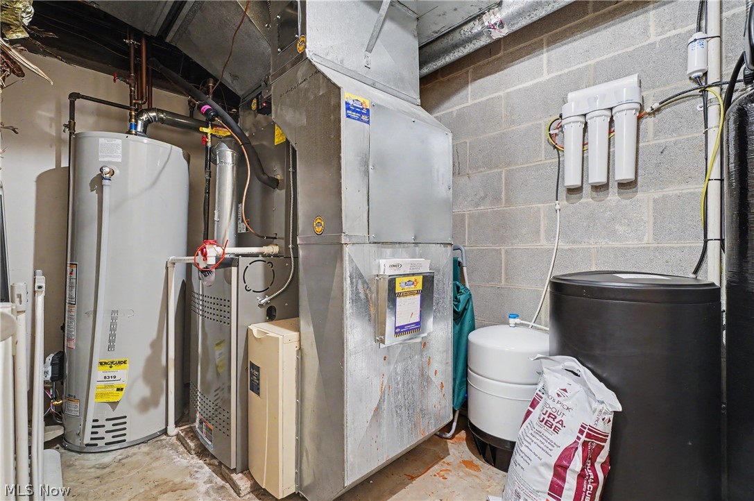 15884 Arbor Trail Newbury OH 44065