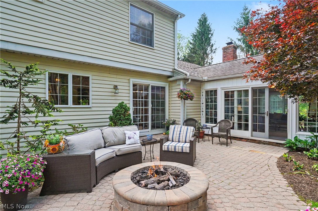 15884 Arbor Trail Newbury OH 44065
