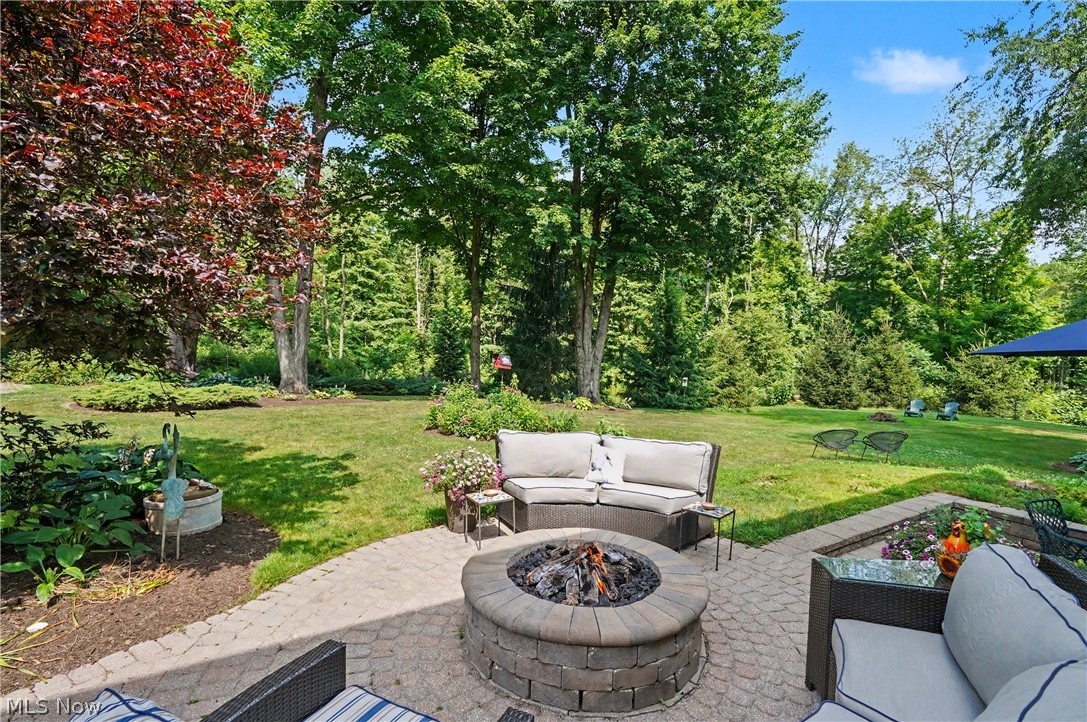 15884 Arbor Trail Newbury OH 44065