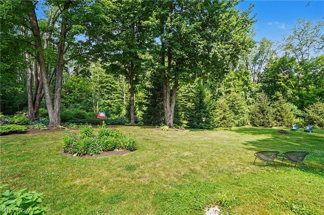 15884 Arbor Trail Newbury OH 44065