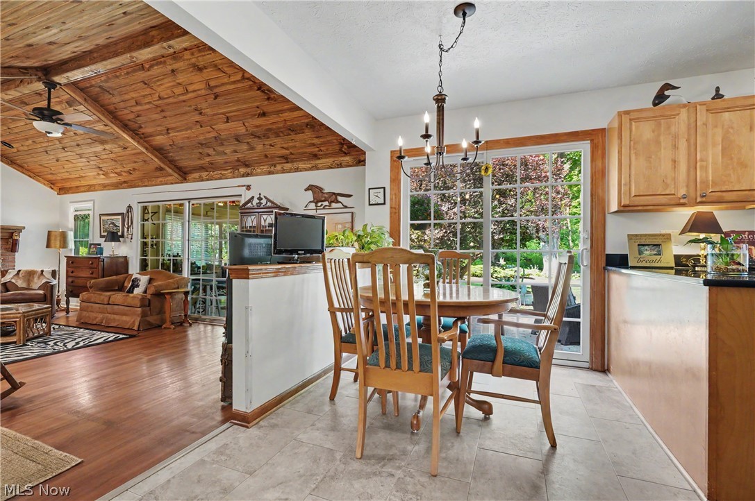 15884 Arbor Trail Newbury OH 44065