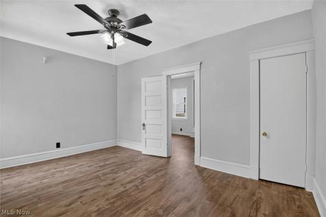 1124 W 6th Street Lorain OH 44052