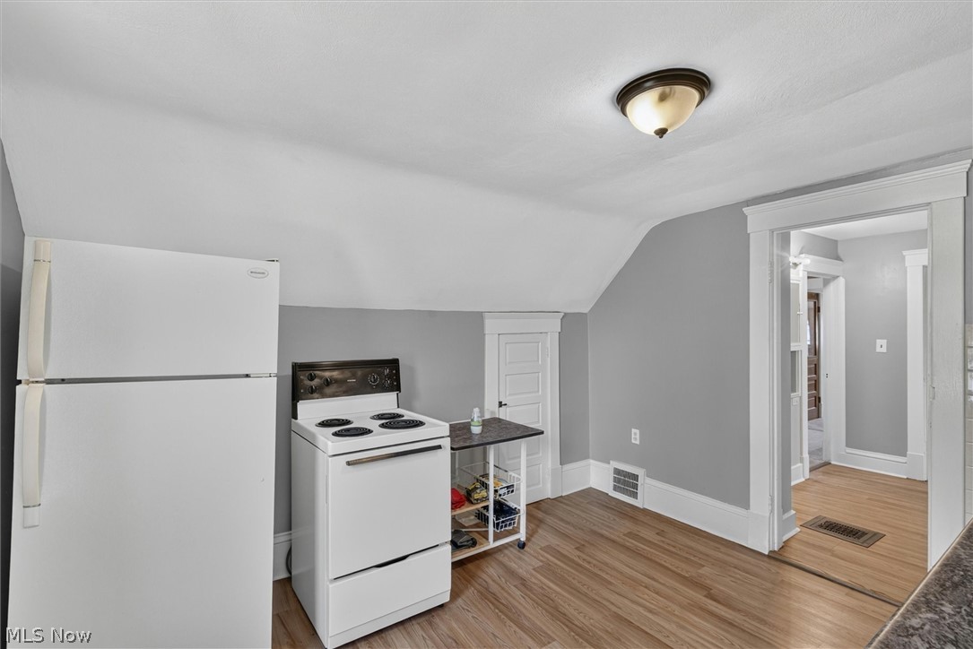 1124 W 6th Street Lorain OH 44052