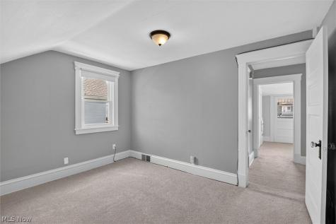 1124 W 6th Street Lorain OH 44052