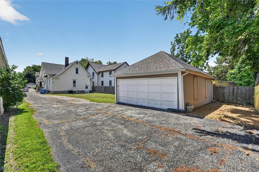 1124 W 6th Street Lorain OH 44052