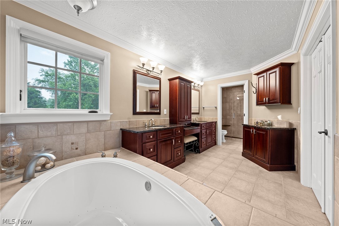 17221 Sagamore Road Walton Hills OH 44146