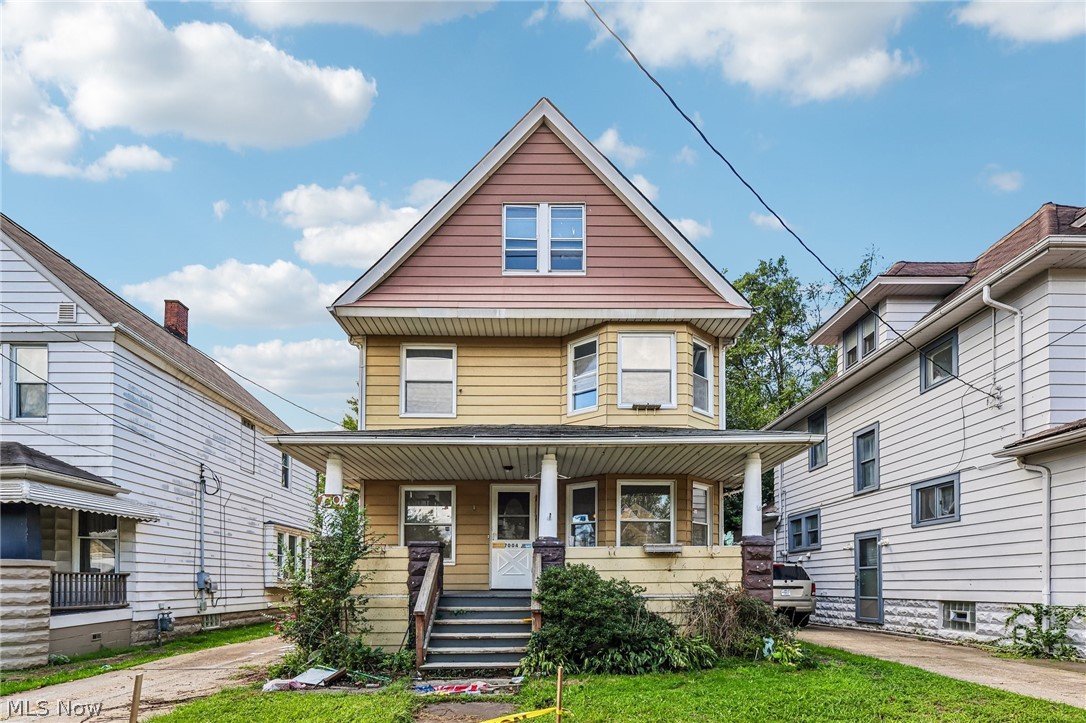 7004 Lansing Avenue Cleveland OH 44105