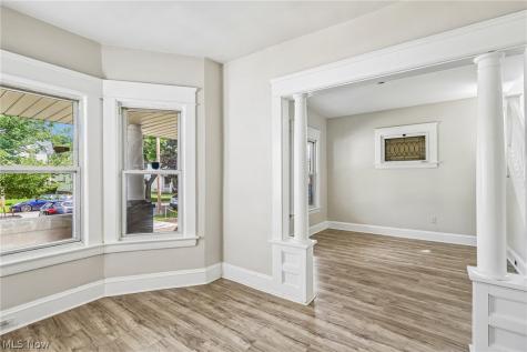 7004 Lansing Avenue Cleveland OH 44105