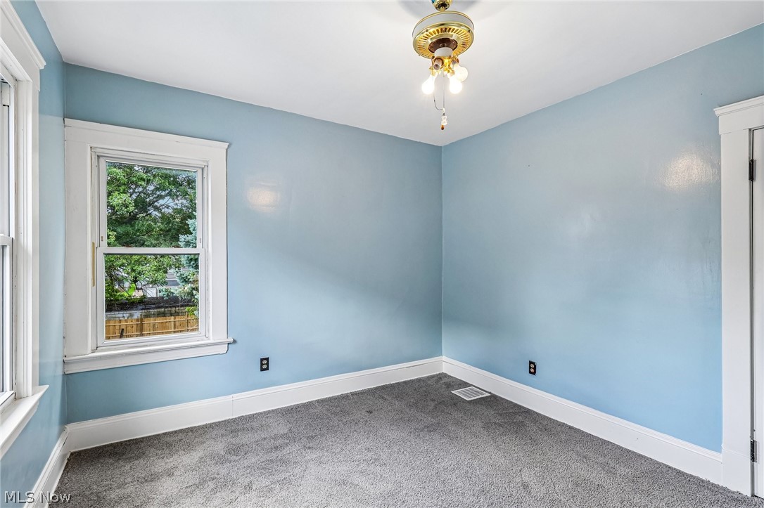 7004 Lansing Avenue Cleveland OH 44105