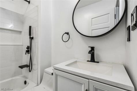 7004 Lansing Avenue Cleveland OH 44105