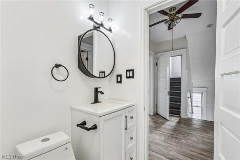 7004 Lansing Avenue Cleveland OH 44105