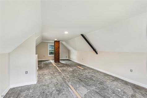 7004 Lansing Avenue Cleveland OH 44105