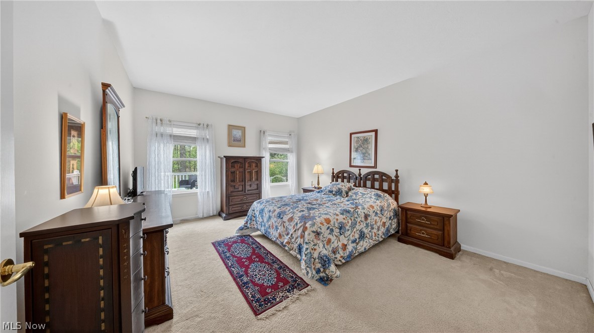 10500 W Ravine View Court North Royalton OH 44133