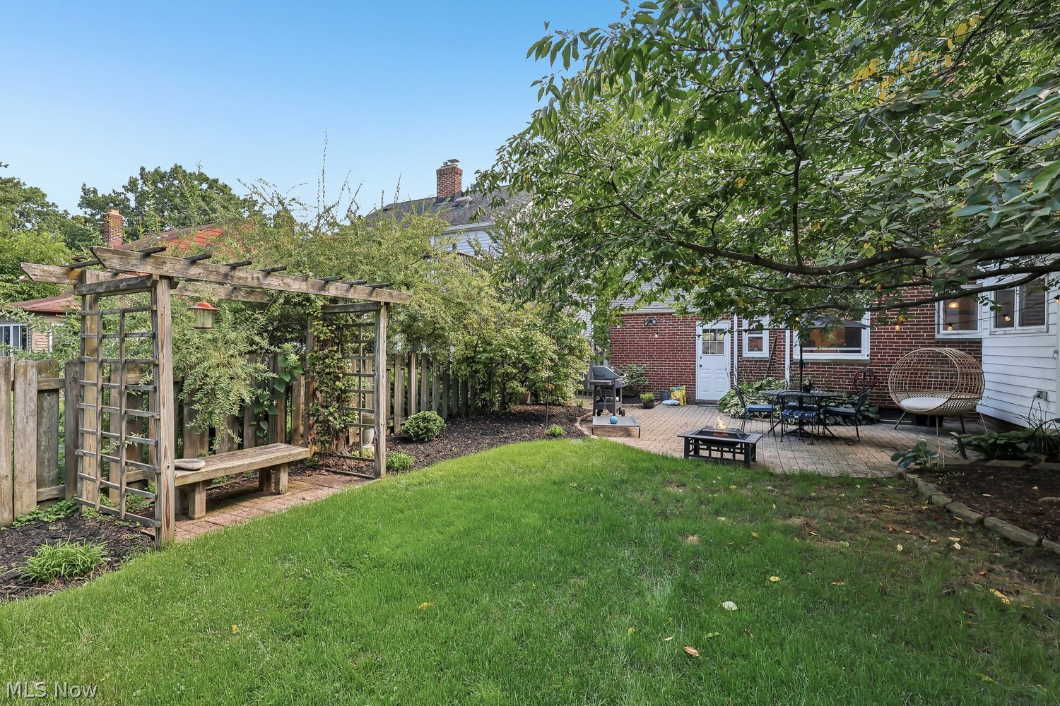 2762 Gasser Boulevard Rocky River OH 44116