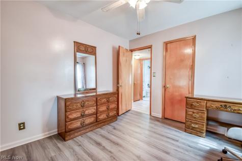 30104 Phillips Avenue Wickliffe OH 44092