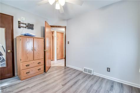 30104 Phillips Avenue Wickliffe OH 44092