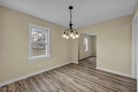 2217 E 32nd Street Lorain OH 44055