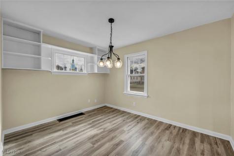 2217 E 32nd Street Lorain OH 44055