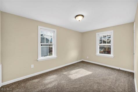 2217 E 32nd Street Lorain OH 44055