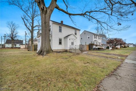 2217 E 32nd Street Lorain OH 44055